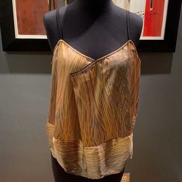 Derek Lam for Design Nation wood grain silky blouson hem tank, new, size medium - Picture 1 of 7